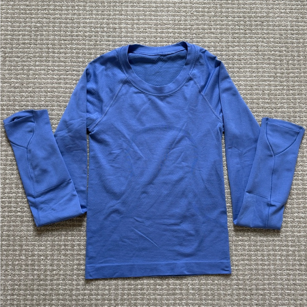 Lululemon Swiftly Tech Long Sleeve Race Length